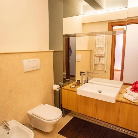 Time To Relax - La Terrazza Sul شقة بسكييرا ديل غاردا